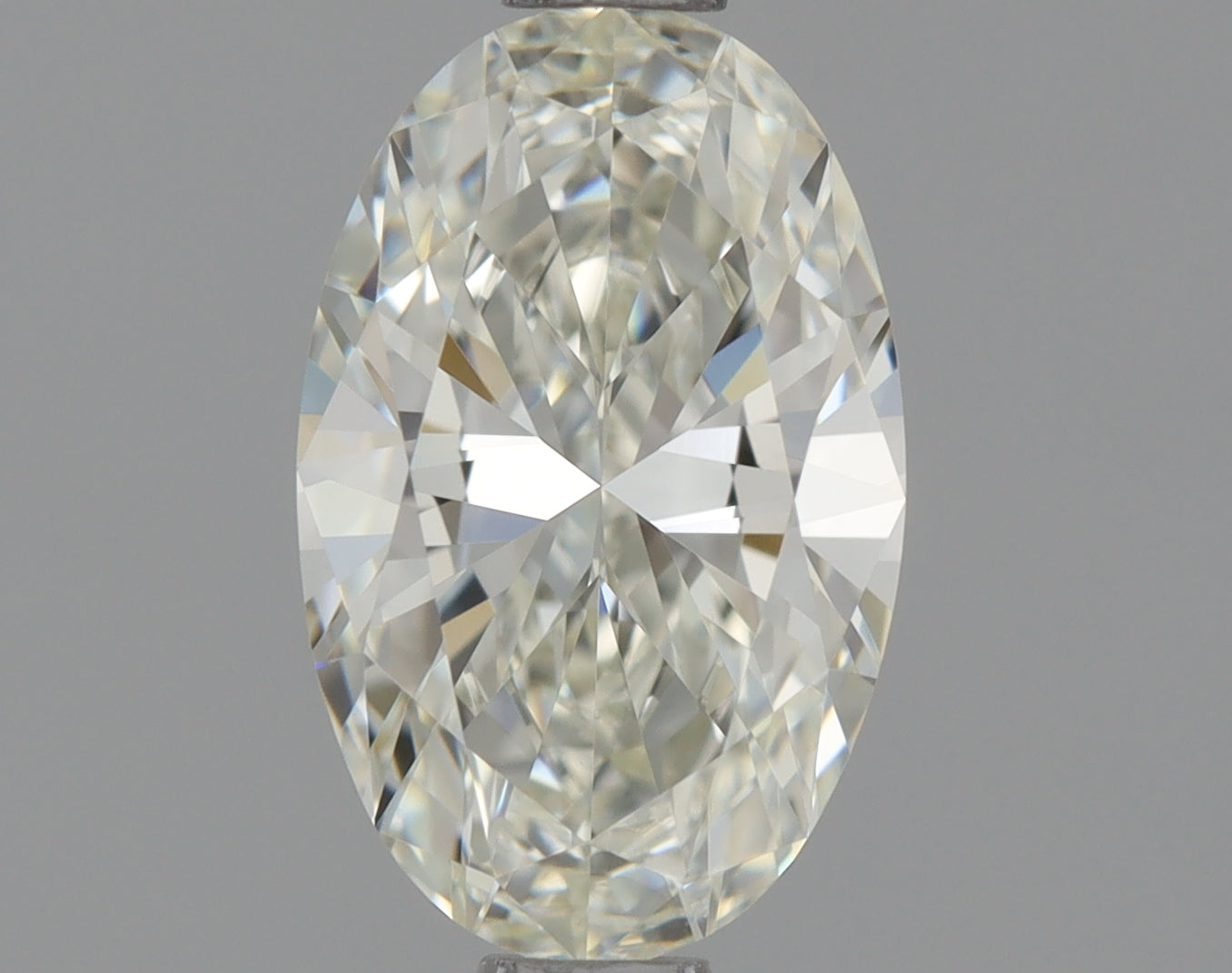 Oval 0.7 Ct. J VVS1 -  EX EX