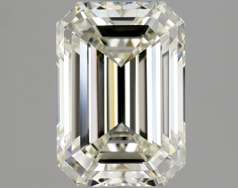 Emerald 1.7 Ct. K VVS2 -  EX EX
