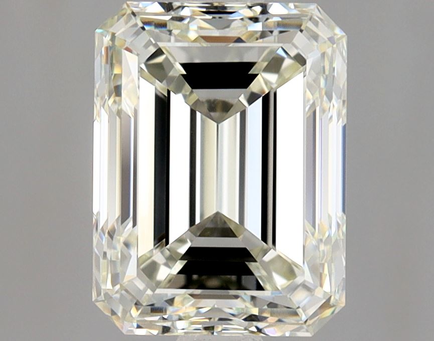 Emerald 1.9 Ct. L VVS2 -  EX VG
