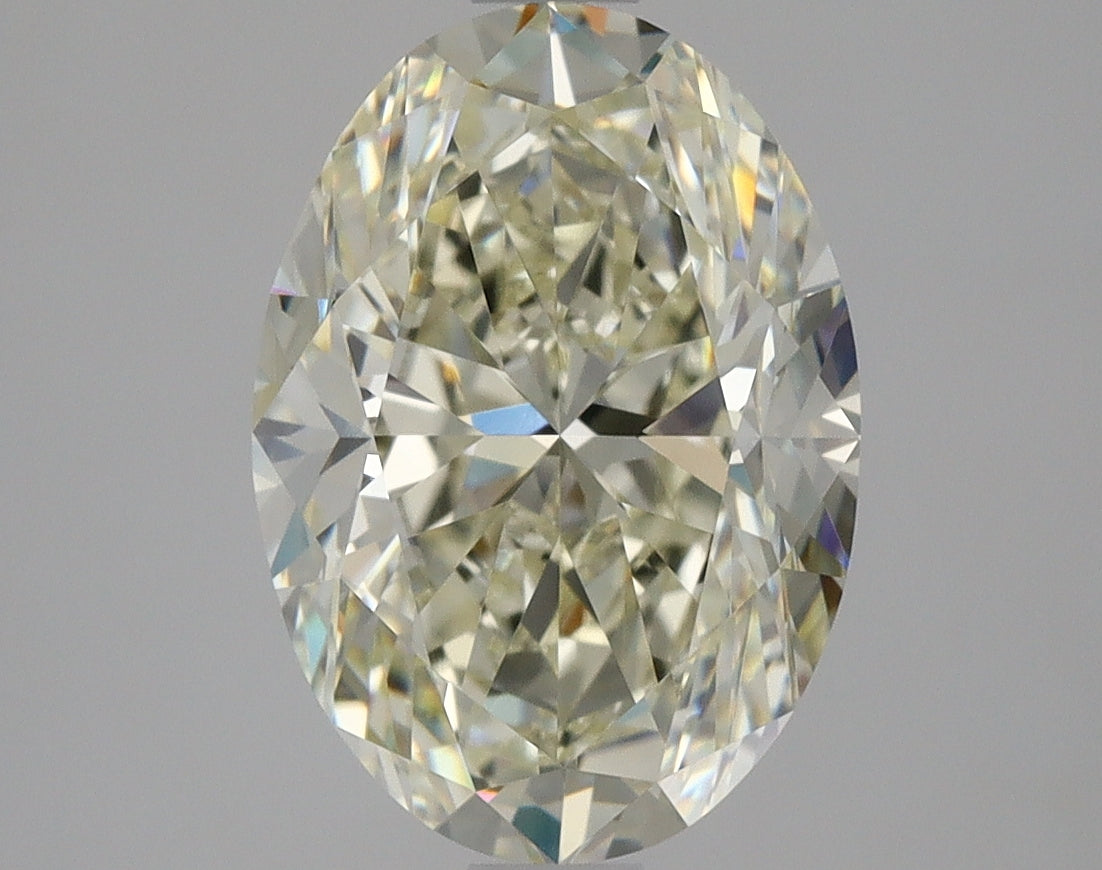 Oval 2.7 Ct. M VVS2 -  VG VG