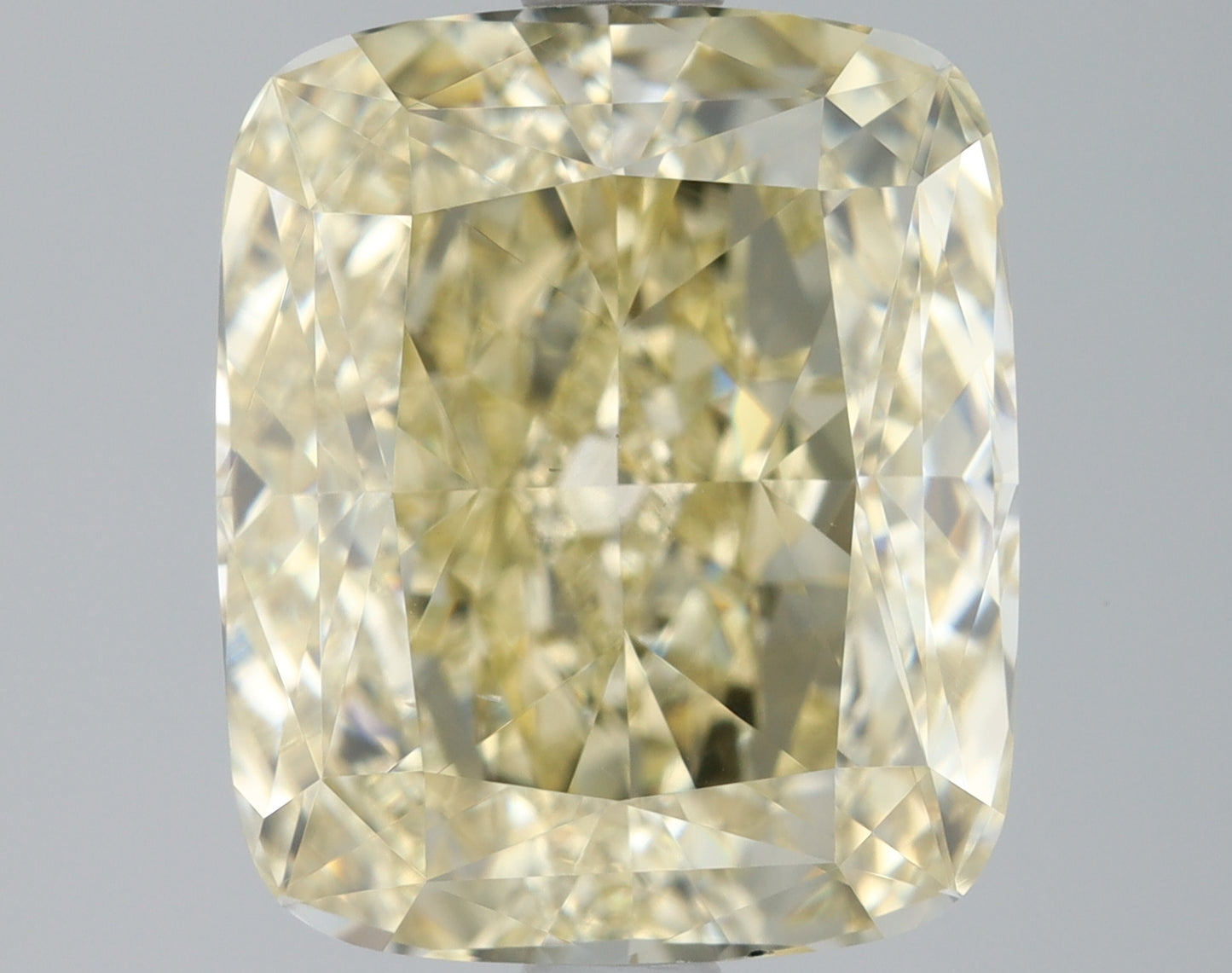 Cushion 3.01 Ct. FLBY VS2 -  VG VG