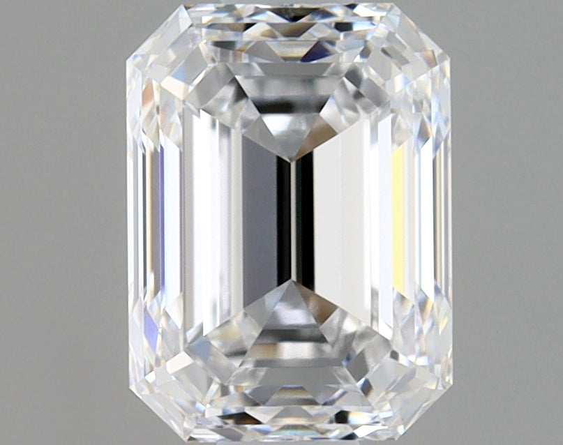 Emerald 0.9 Ct. D VVS2 -  EX EX