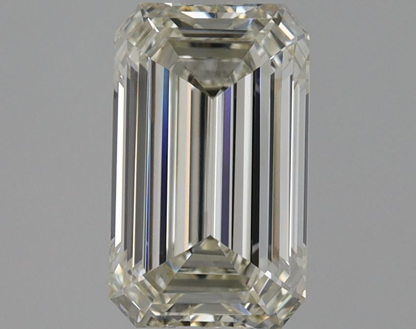 Emerald 0.8 Ct. L VVS2 -  VG VG