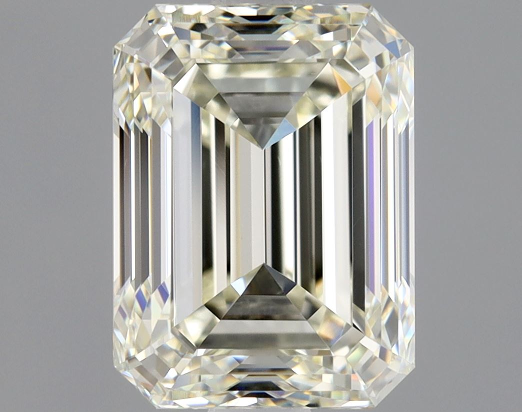 Emerald 2.01 Ct. M VVS1 -  EX VG