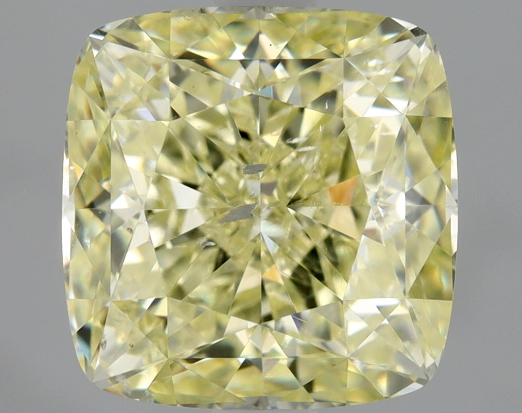 Cushion 2.53 Ct. Y-Z SI2 -  EX EX