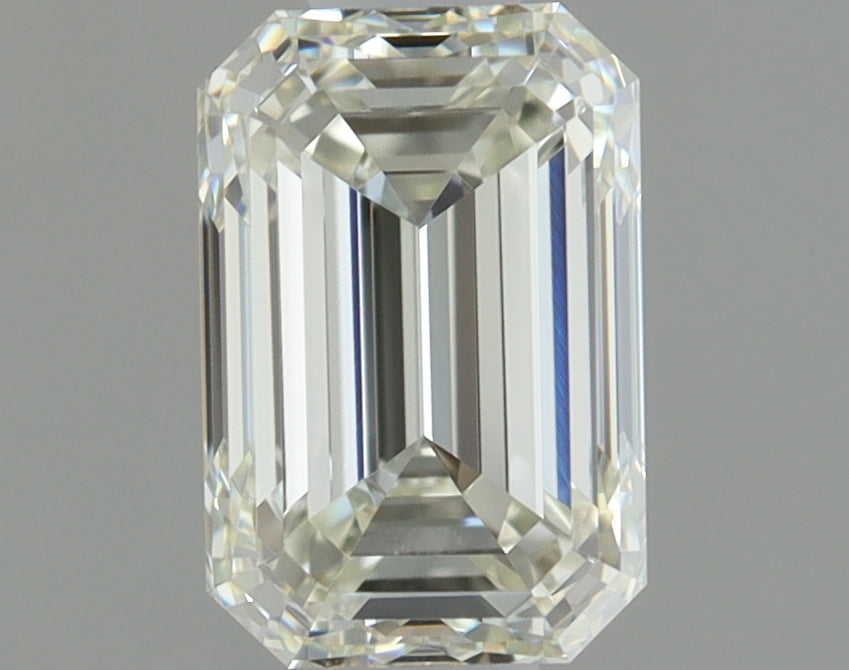Emerald 0.7 Ct. L VVS1 -  VG VG