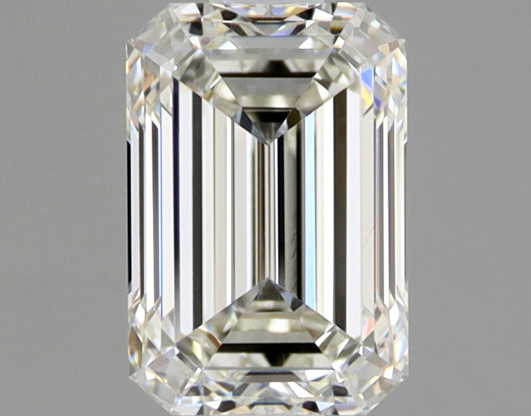 Emerald 0.9 Ct. J VS1 -  VG VG