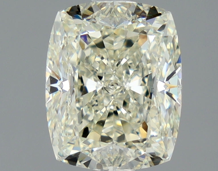 Cushion 1.8 Ct. M VS2 -  EX EX