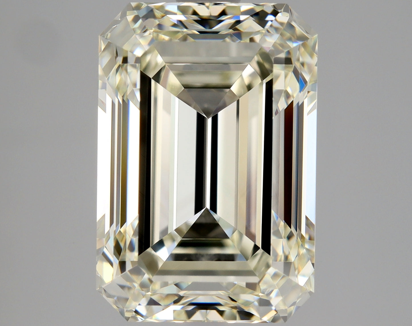 Emerald 4.01 Ct. K VVS1 -  EX EX