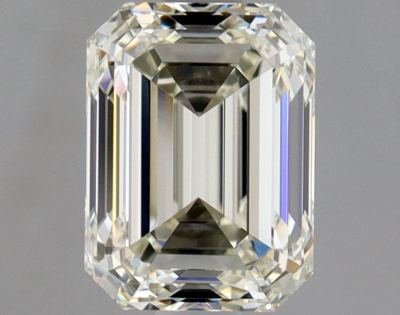 Emerald 1.5 Ct. L VVS2 -  EX VG