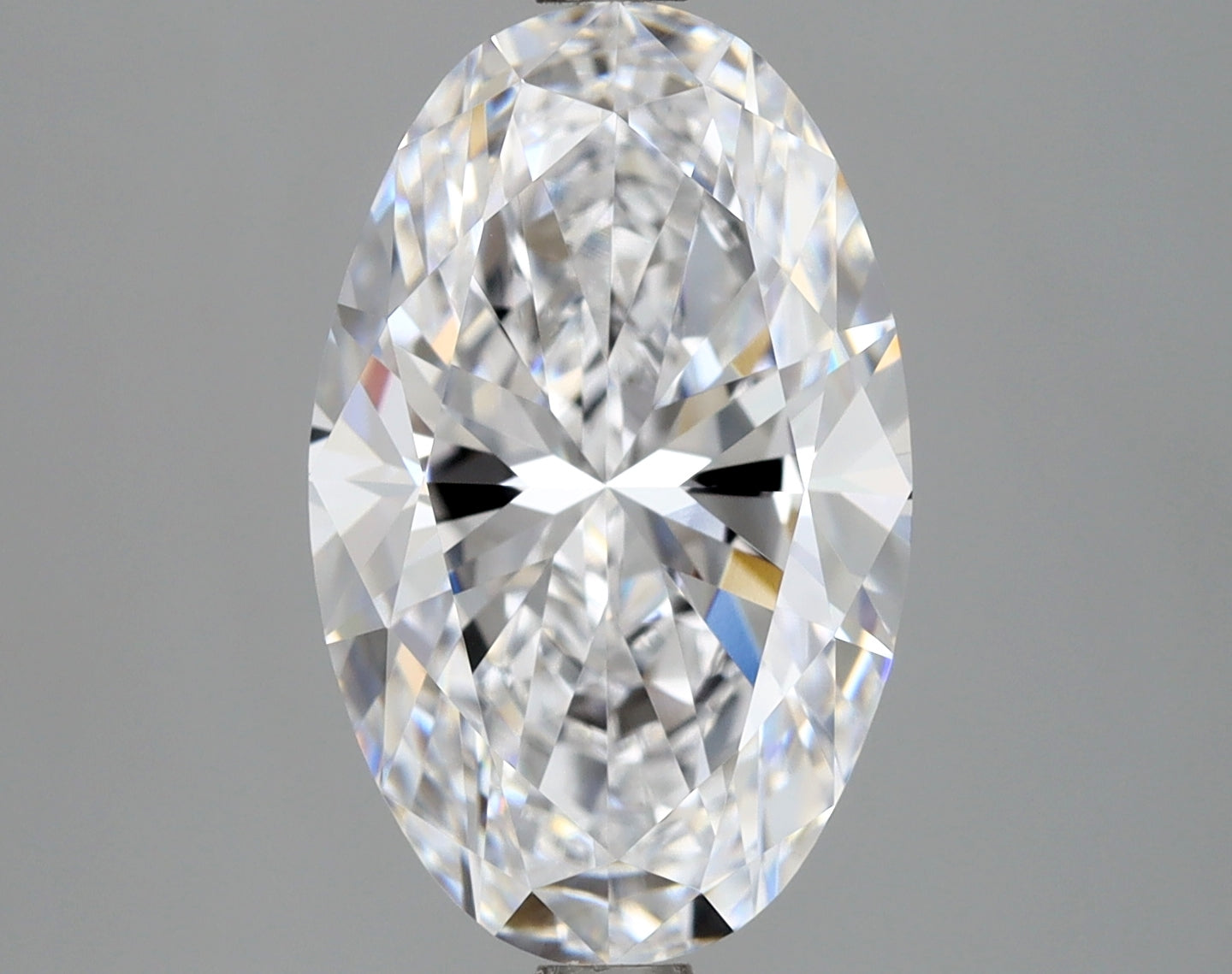 Oval 3.01 Ct. D VVS1 -  VG VG