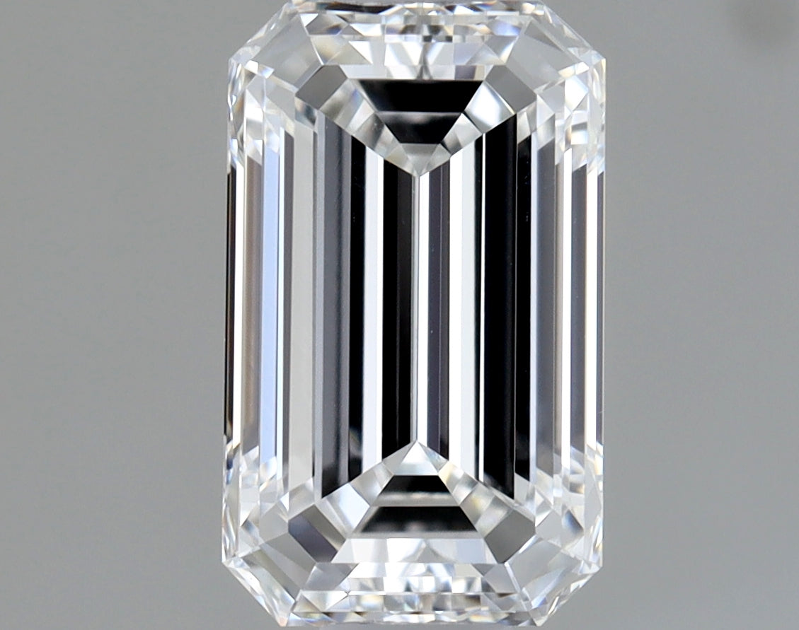 Emerald 0.8 Ct. E VS1 -  VG VG