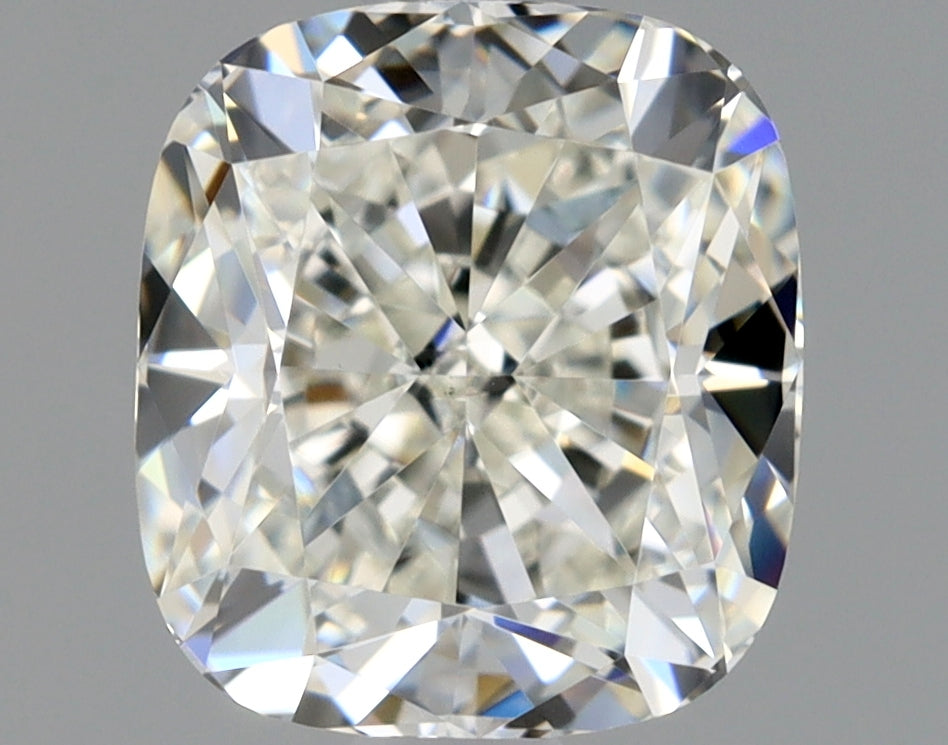 Cushion 1.3 Ct. J VVS2 -  VG VG