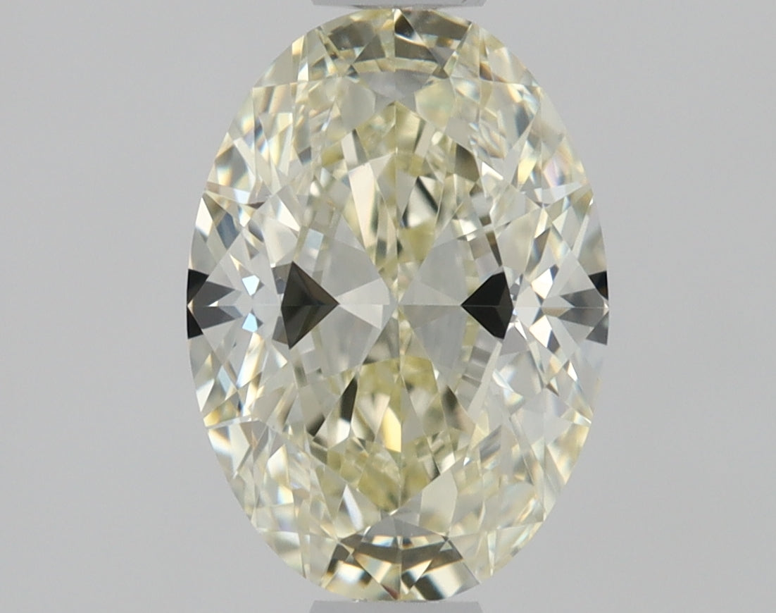 Oval 0.8 Ct. M VS1 -  VG VG