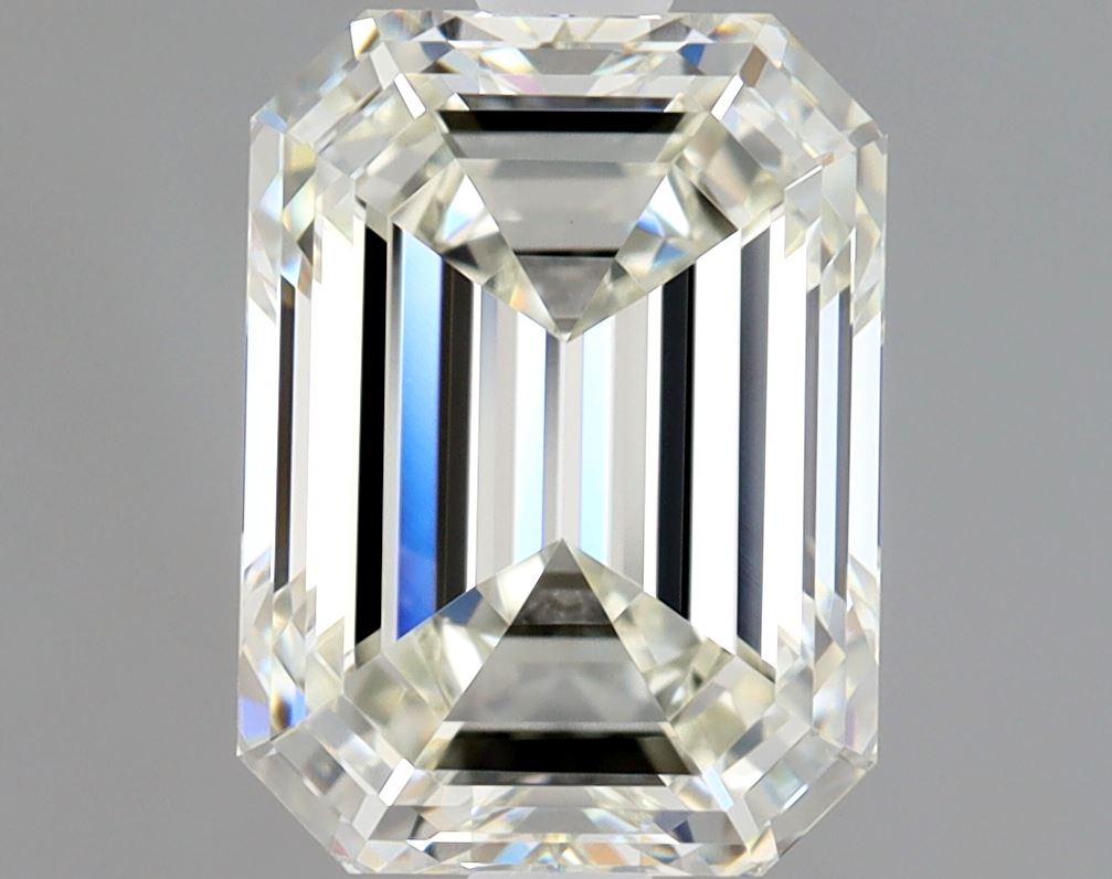 Emerald 1.8 Ct. K VVS2 -  EX EX