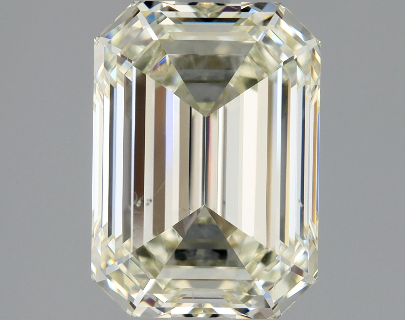 Emerald 2.02 Ct. M VS2 -  EX EX